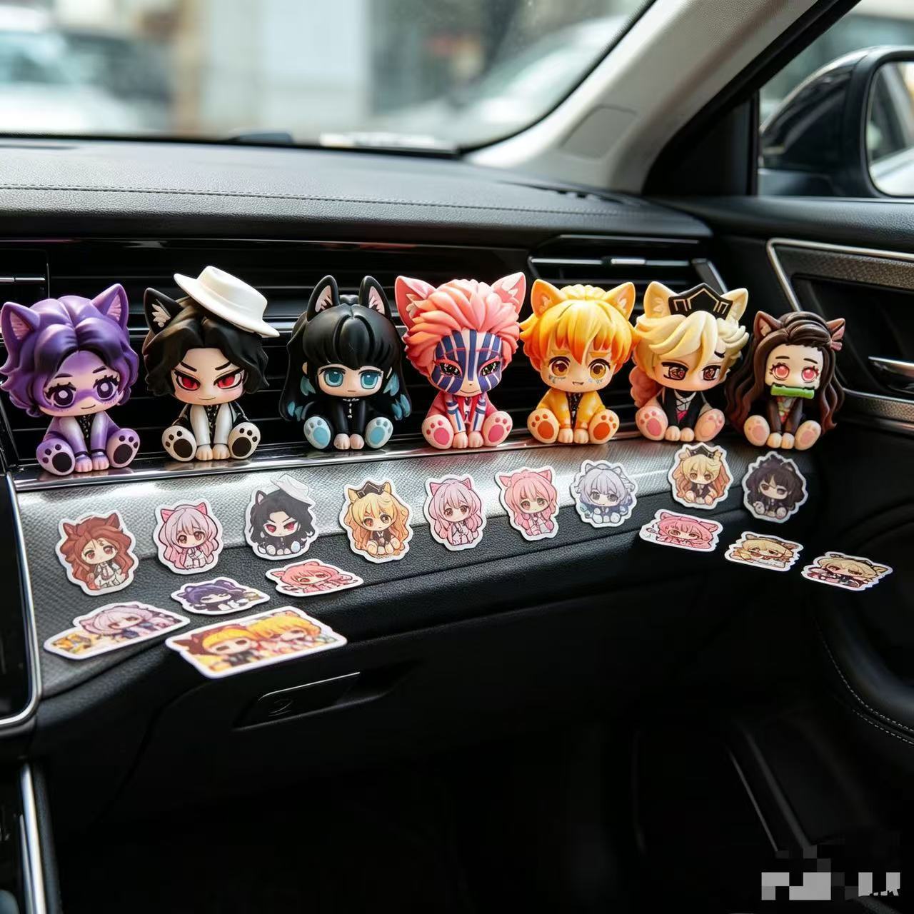 Car Accessories For Decoration - Demon Slayer schattig chibi-figuurtje auto-ornament, mini-formaat,