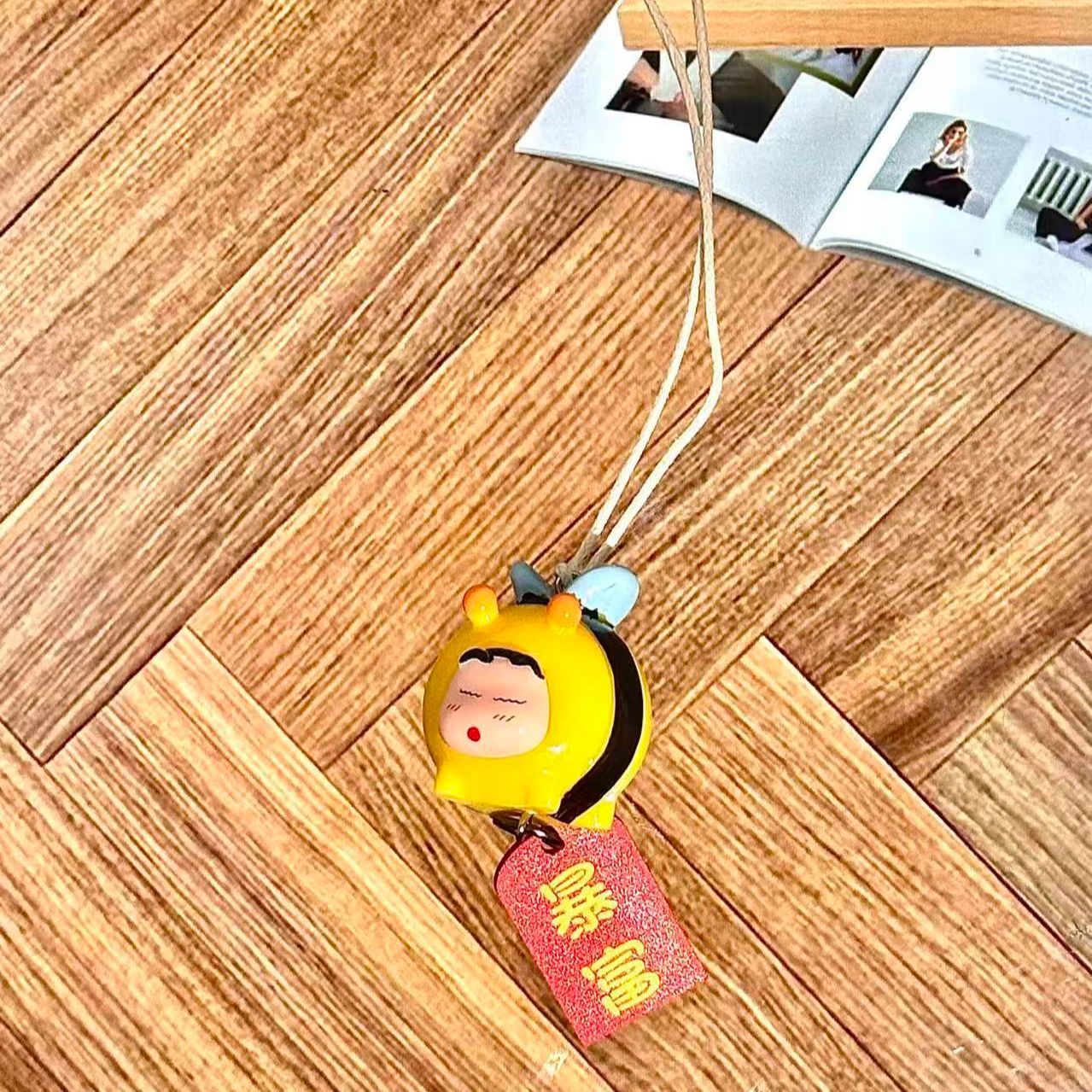 Crayon Shin-chan Bee Cosplay F - Car Accessories For Decoration recensie en prijs